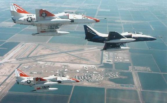 VT-7_over_El_Centro_3715.jpg