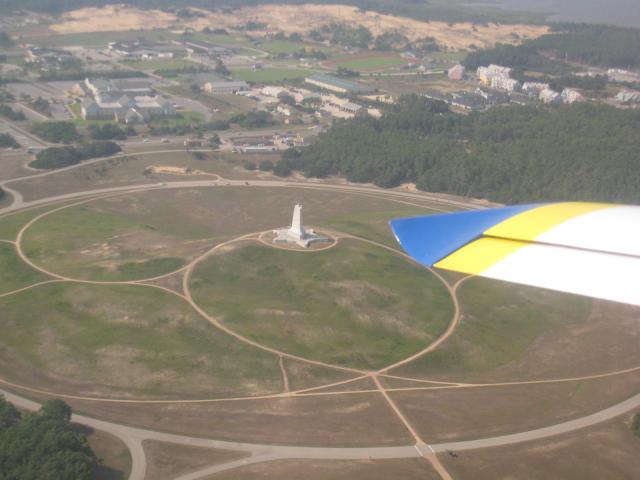 zWright_monument_from_above_110803.jpg